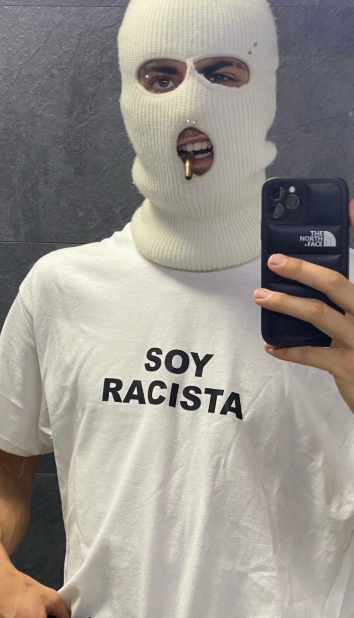 ENSEÑA LAS TETAS SI: